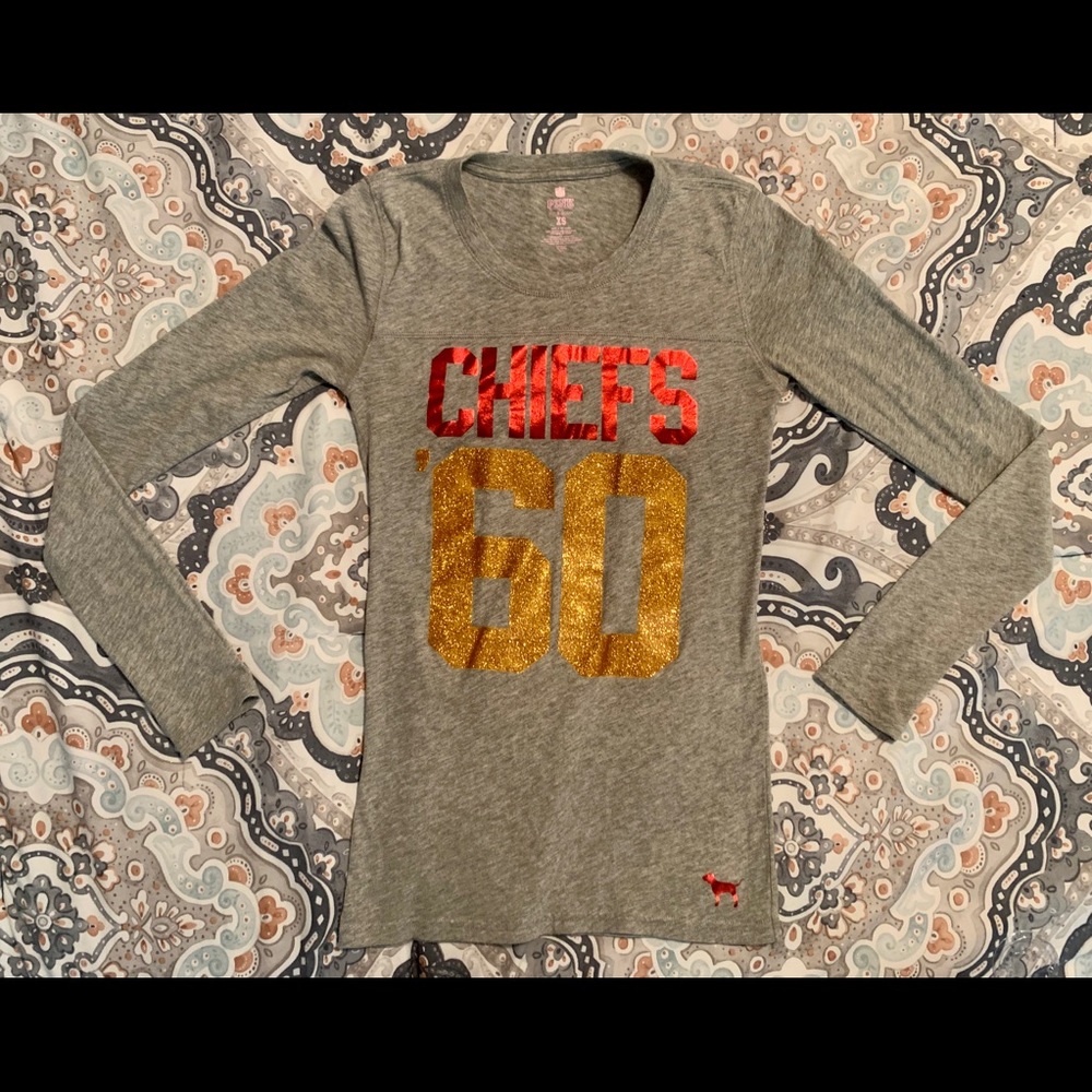 Kansa city chiefs long sleeve shirt